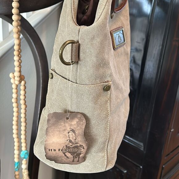 Shoulder /crossbody bag tan brand new - Picture 2 of 4